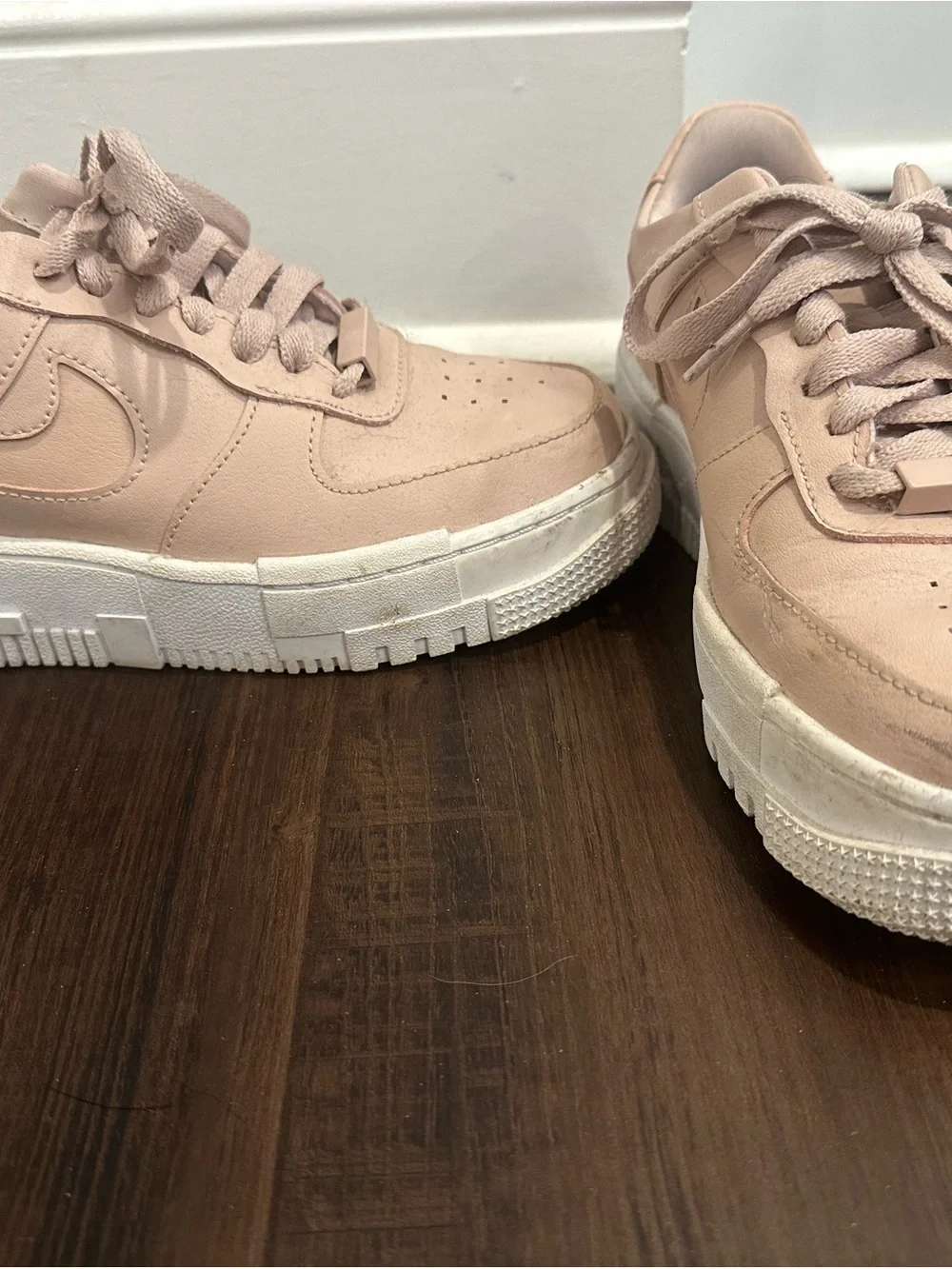 Nike Air Force 1 Pixel Pink Sneakers Women’s Size 6